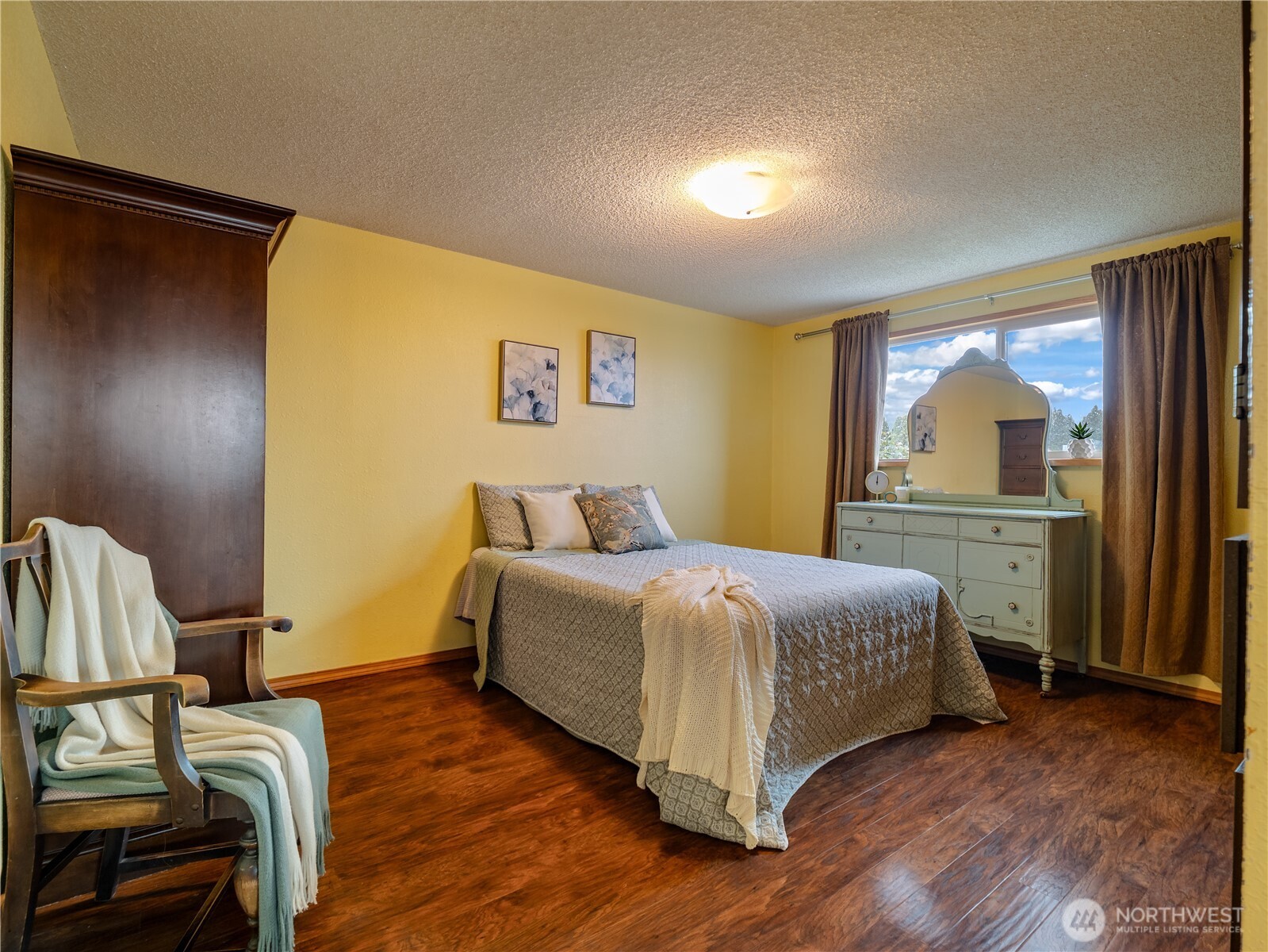 7693 Sidney Road SW, Port Orchard, WA 98367