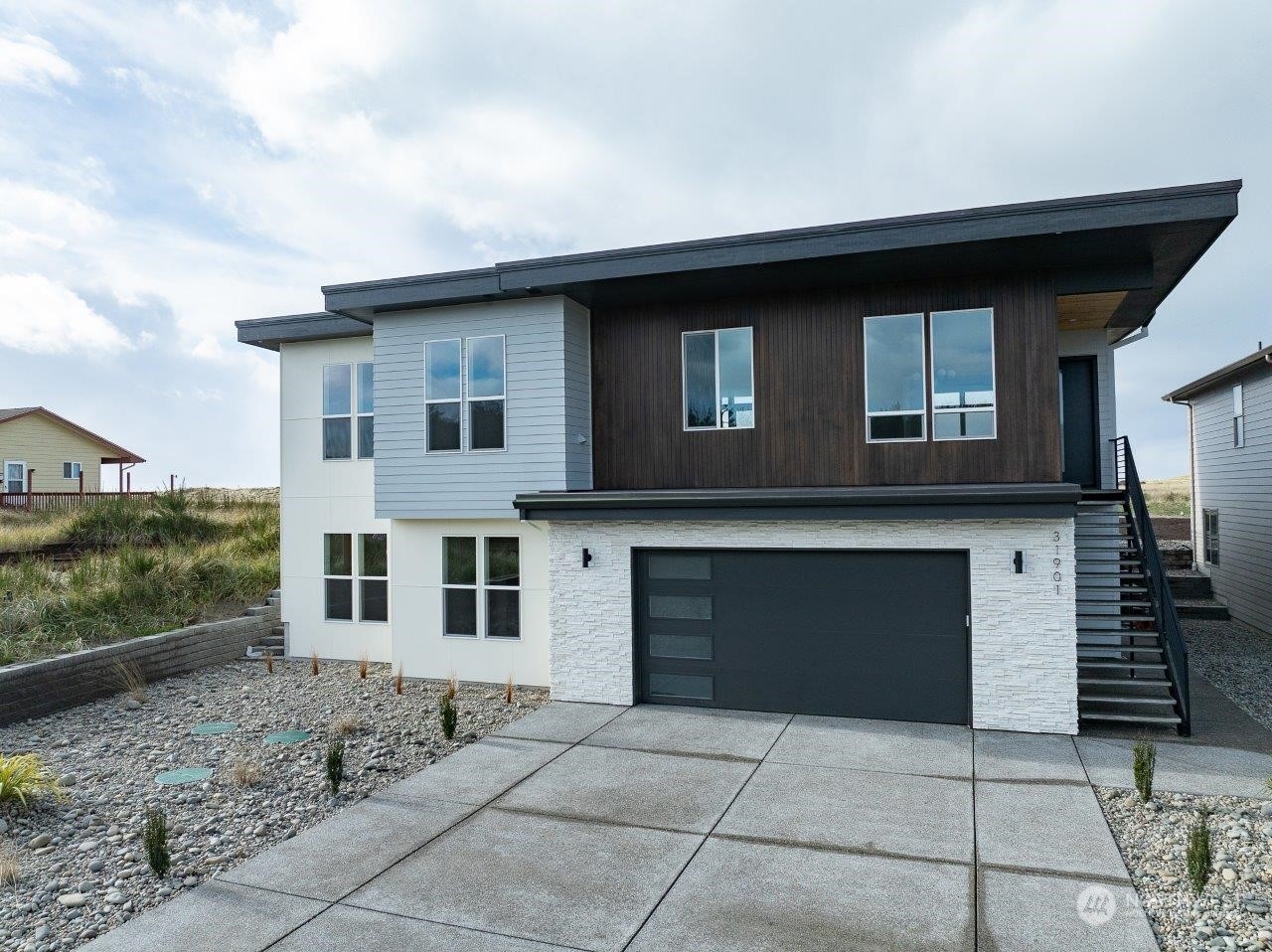 31901 G Street , Ocean Park, WA 98640