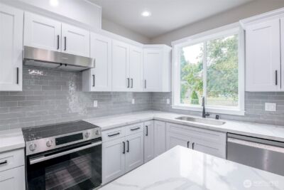 13030 51st Avenue E, Tacoma, WA 98446 - Photo 8