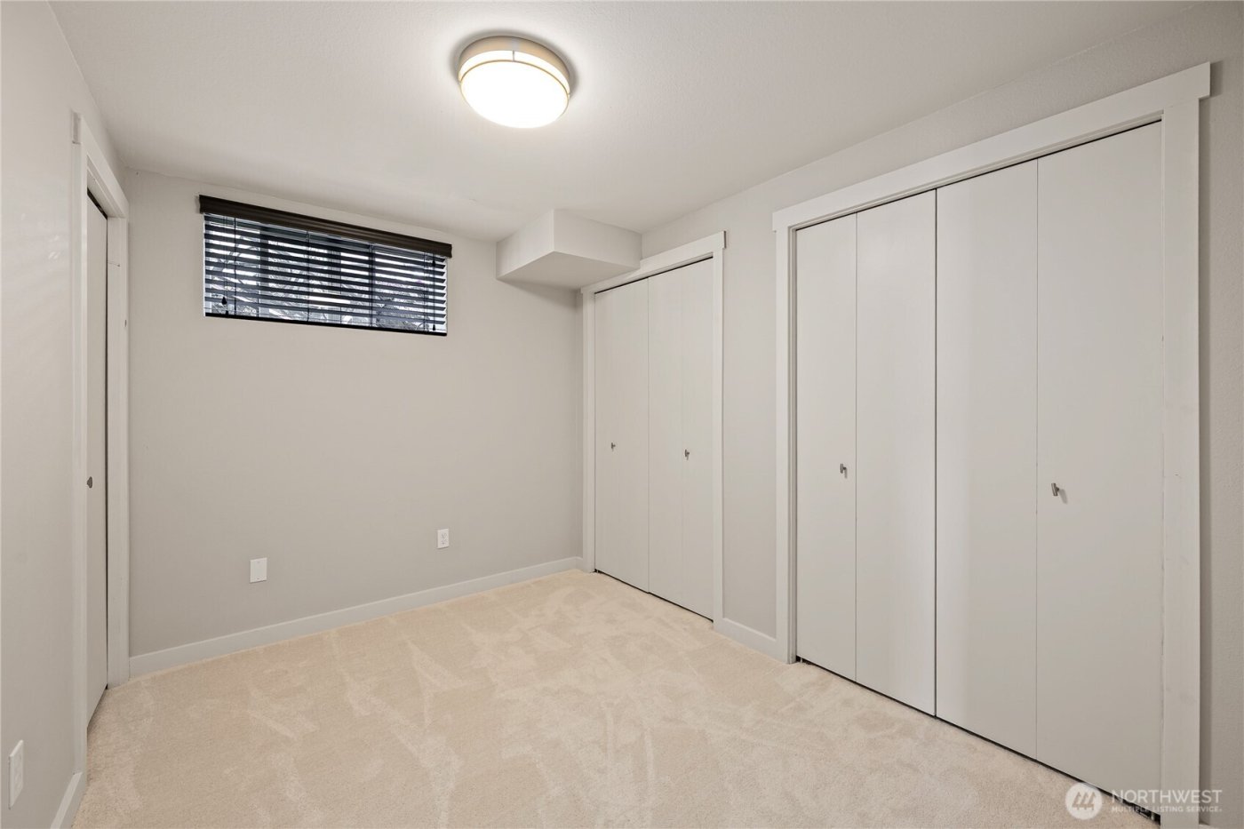 21 Conley Drive , Camano Island, WA 98282