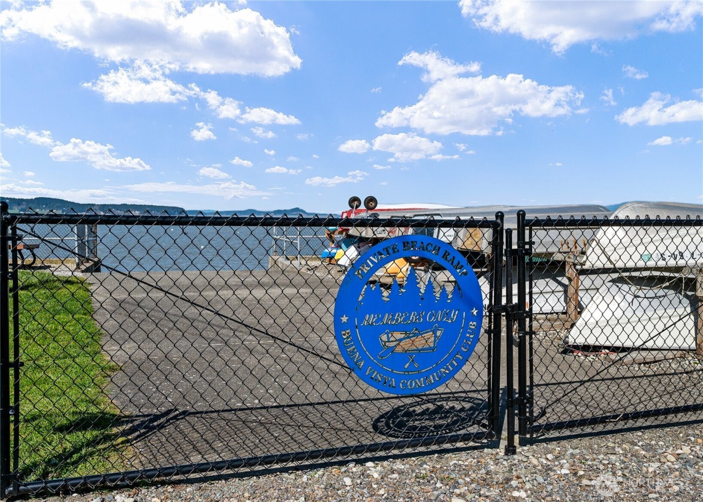 21 Conley Drive , Camano Island, WA 98282