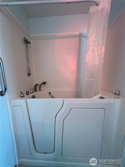 878 Mount Olympus Avenue SE, Ocean Shores, WA 98569 - Photo 15