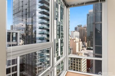 121 Stewart Street #1502, Seattle, WA 98101 - Photo 4