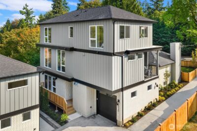 2030 NE 123rd Street , Seattle, WA 98125