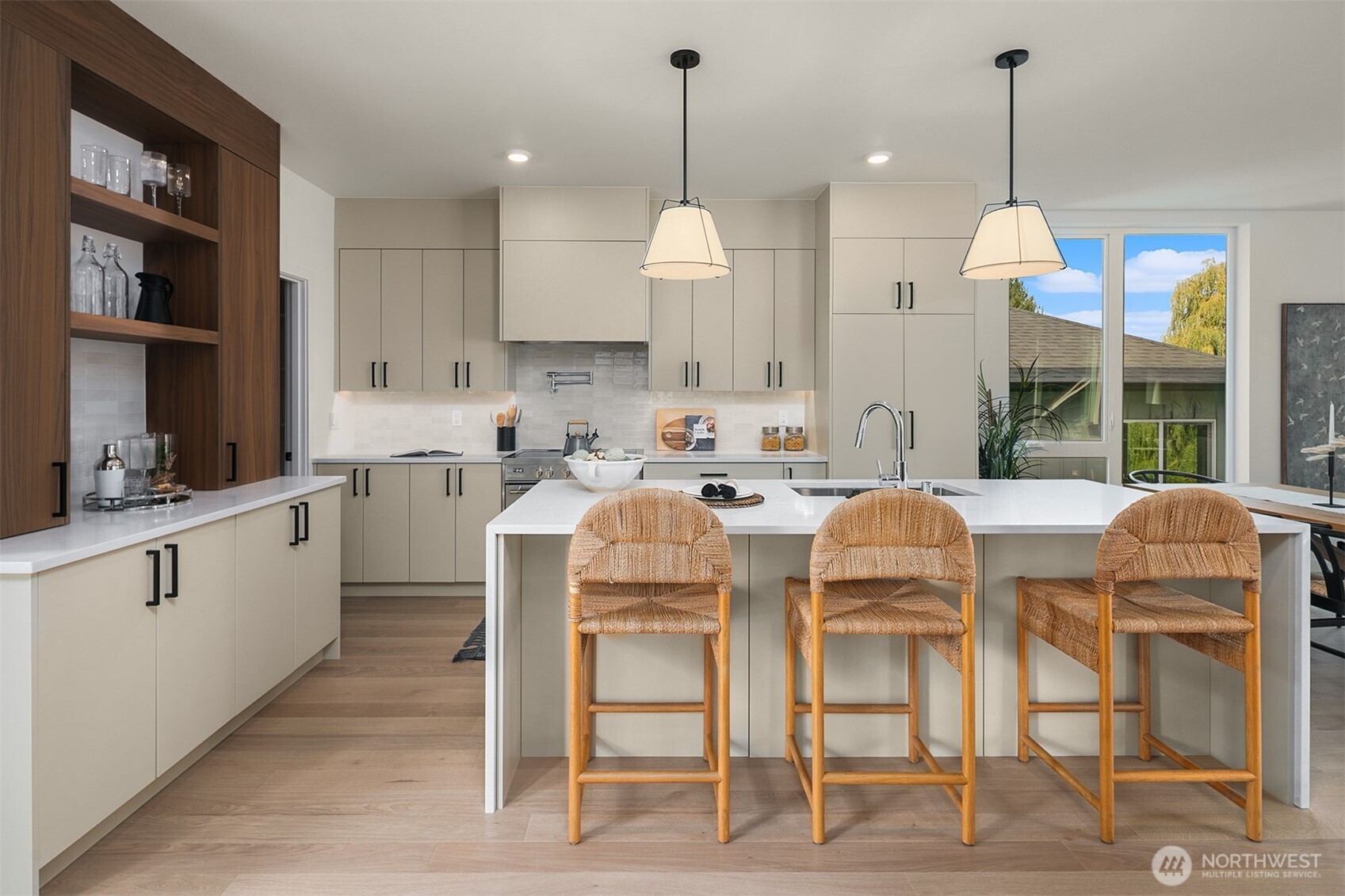 2030 NE 123rd Street , Seattle, WA 98125