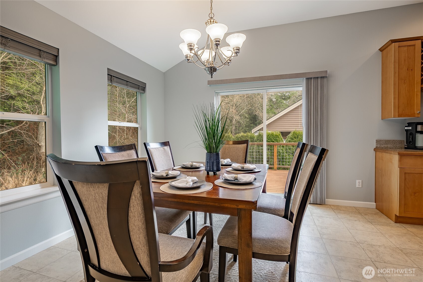 7968 E Golf Course Drive , Blaine, WA 98230