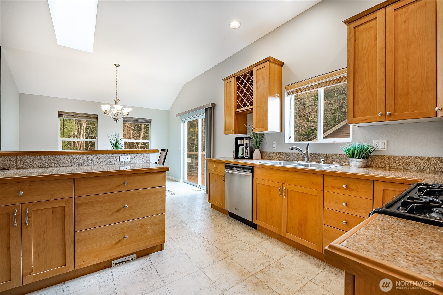 7968 E Golf Course Drive , Blaine, WA 98230