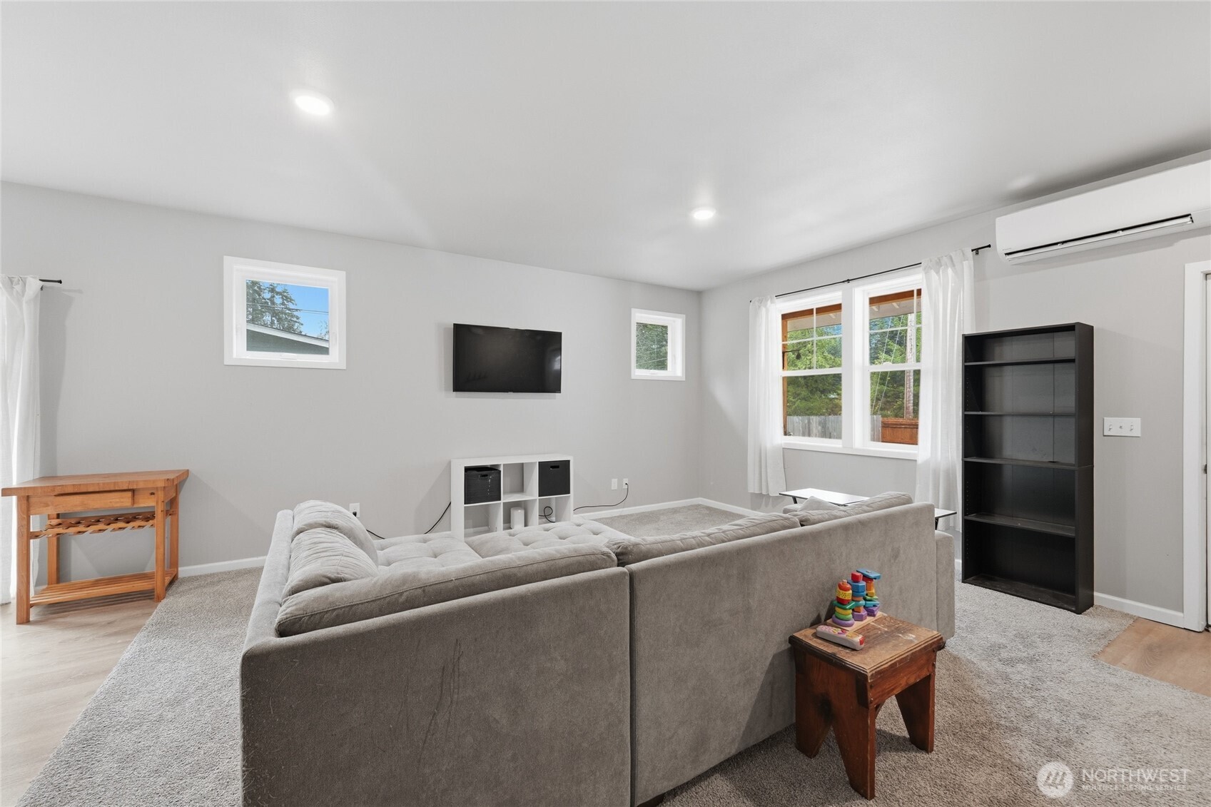 8470 Golden Valley Drive , Maple Falls, WA 98266