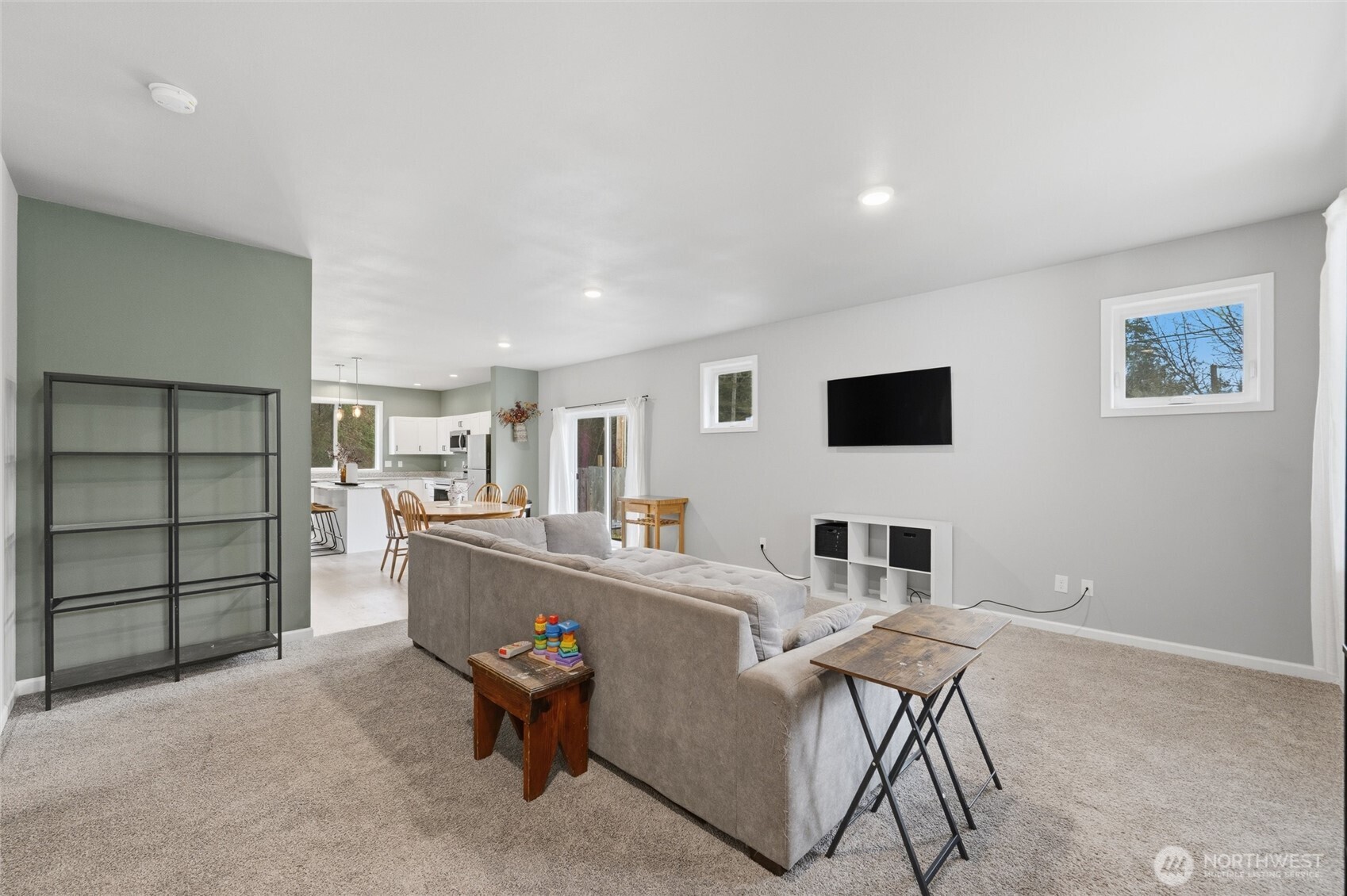 8470 Golden Valley Drive , Maple Falls, WA 98266