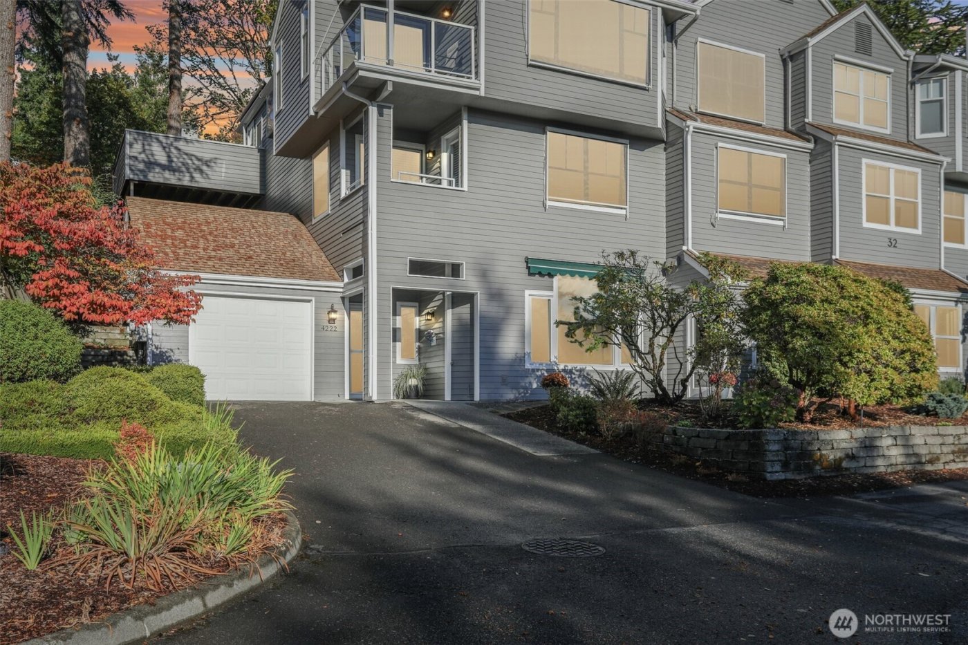 4222 221st Place SE #1081, Issaquah, WA 98029