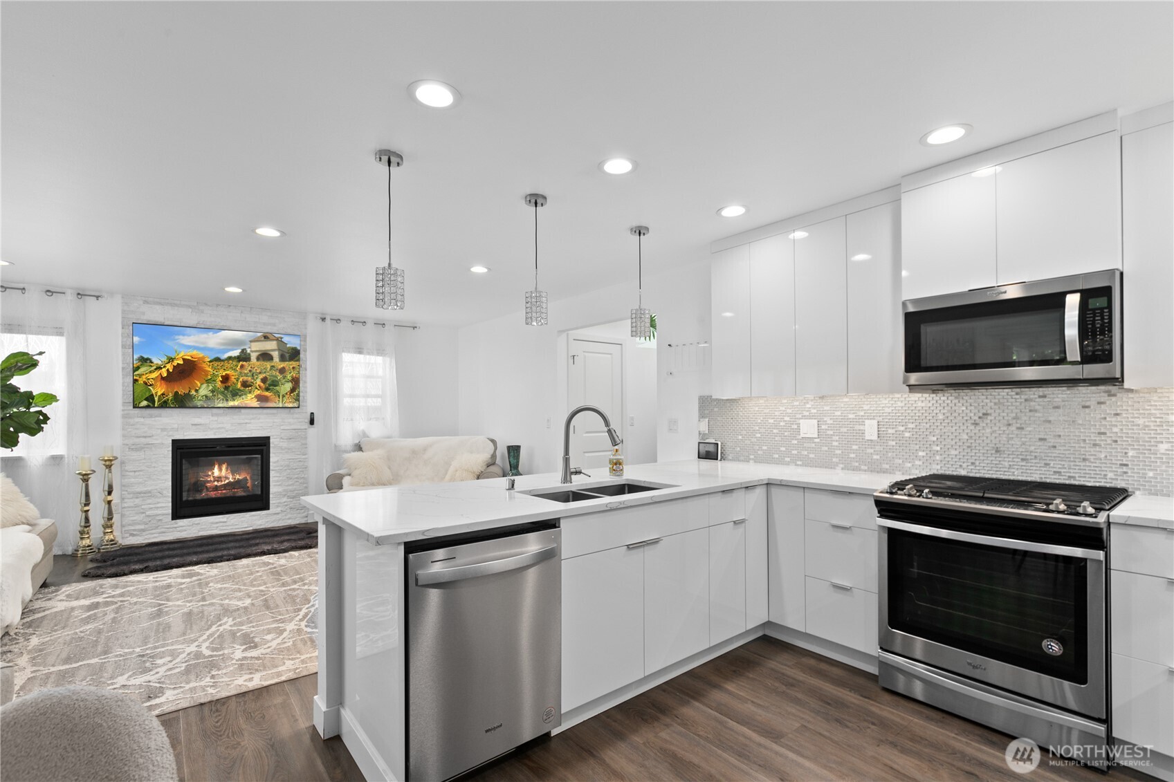 8254 Breeze Loop , Blaine, WA 98230