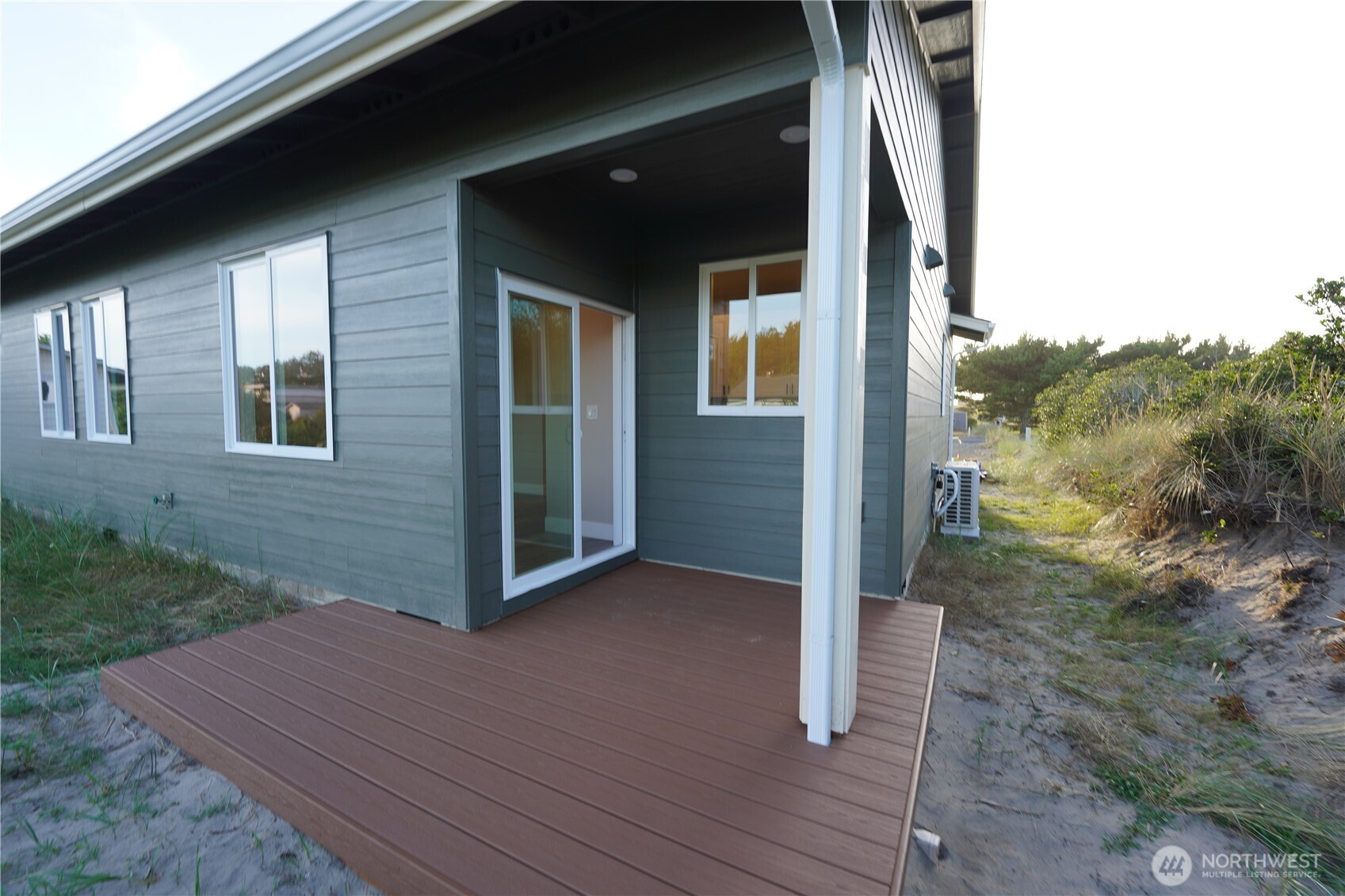 30410 H Street , Ocean Park, WA 98640