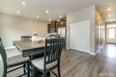 106 McNeal Avenue , Bremerton, WA 98312 - Photo 3