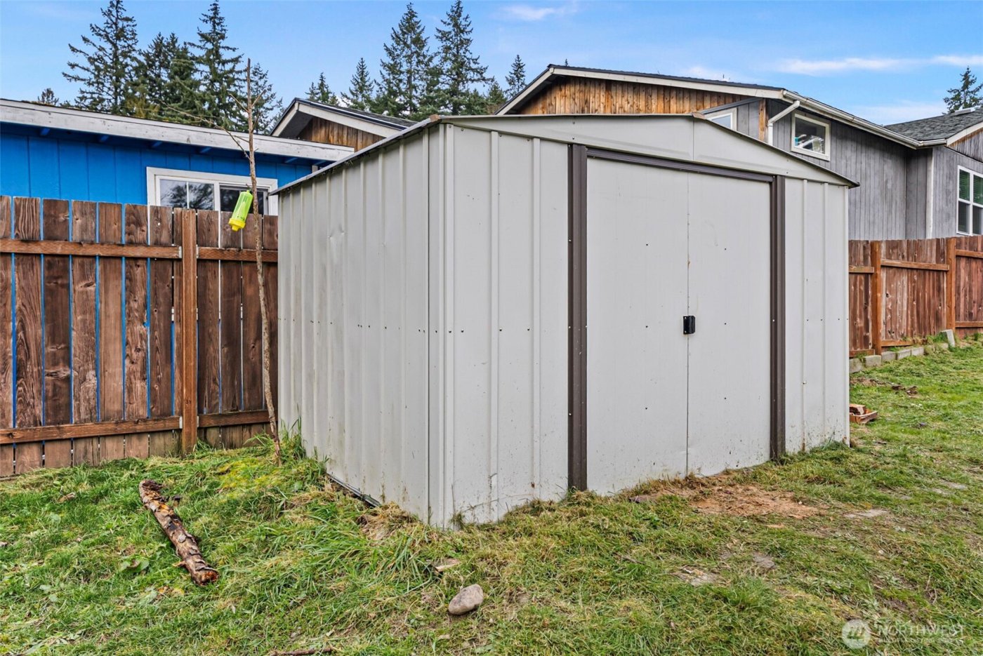 1325 Carr Boulevard , Bremerton, WA 98312