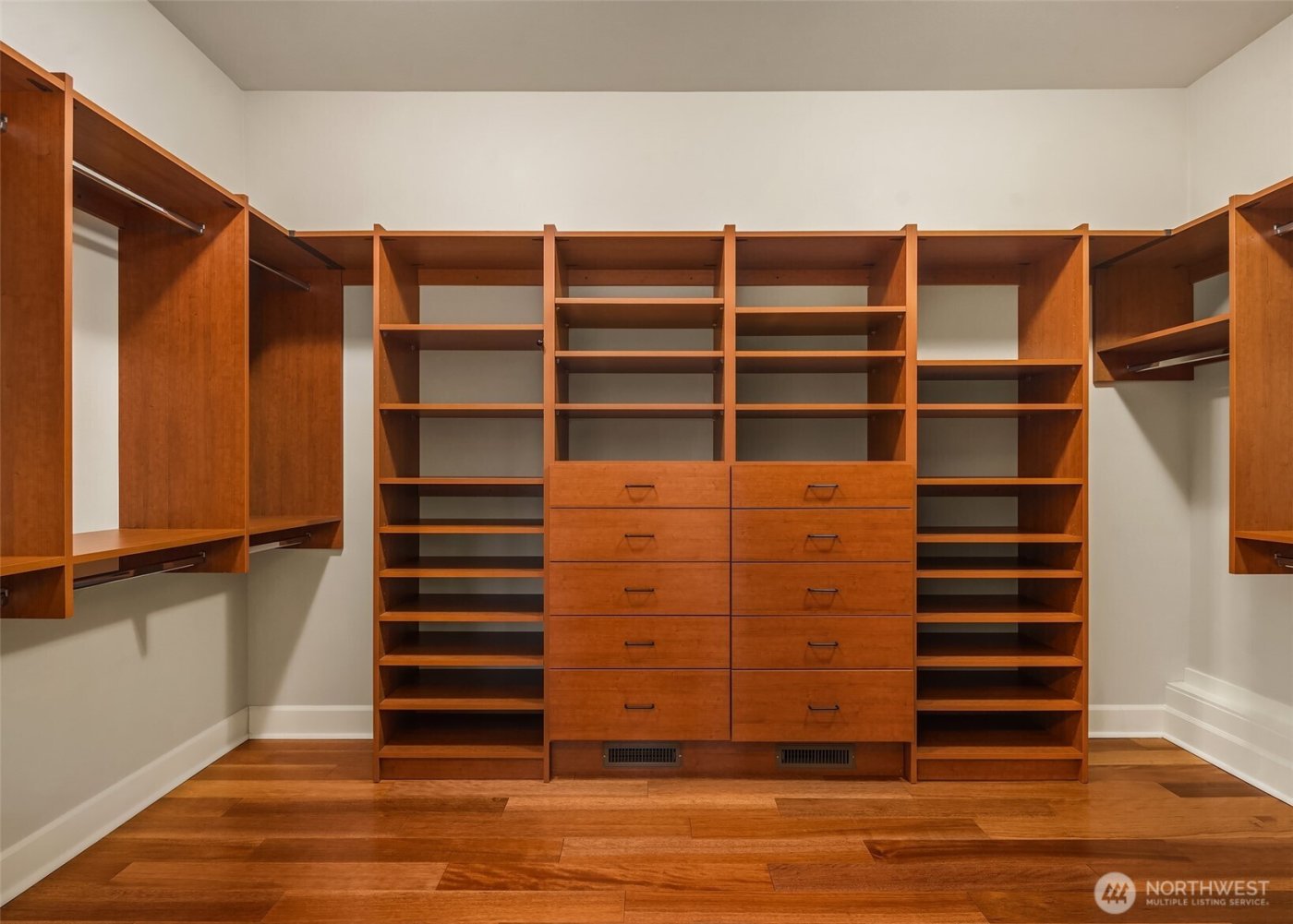 7416 108th Street NW, Gig Harbor, WA 98332