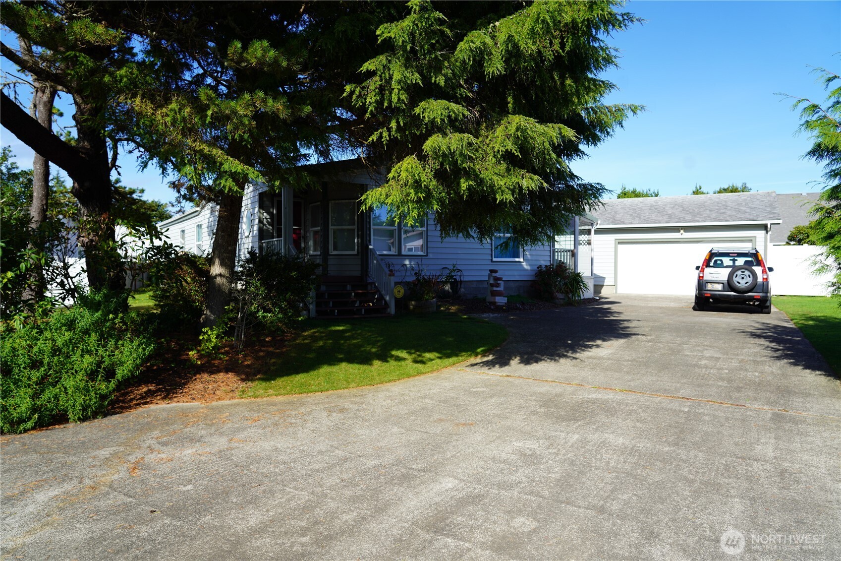 31308 N Place , Ocean Park, WA 98640