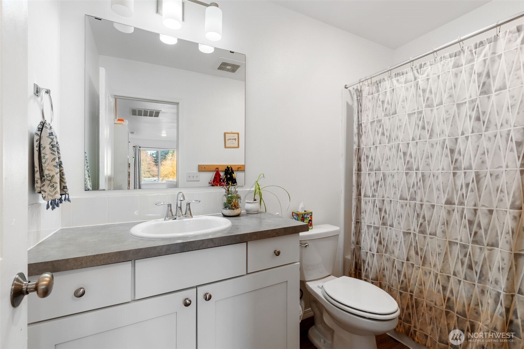 105 Johnson Road , Winlock, WA 98596