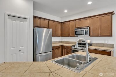 13328 SE 255th Street , Kent, WA 98042-6679 - Photo 11