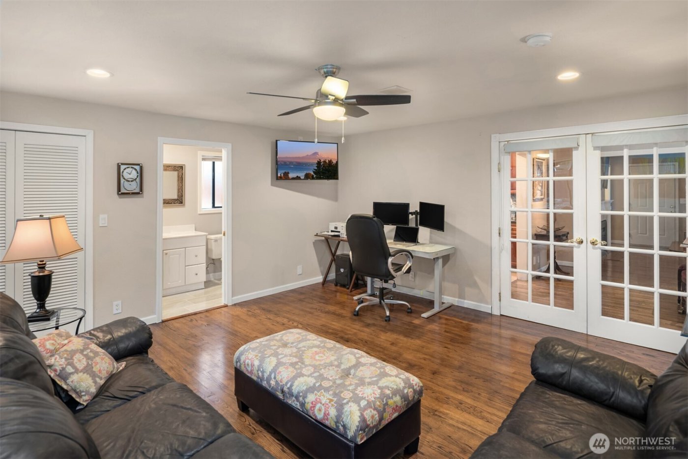 16534 4th Avenue S, Burien, WA 98148