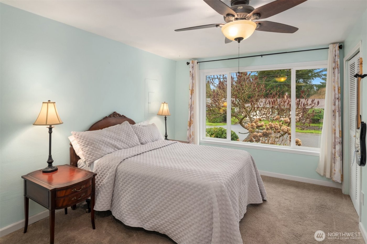 16534 4th Avenue S, Burien, WA 98148