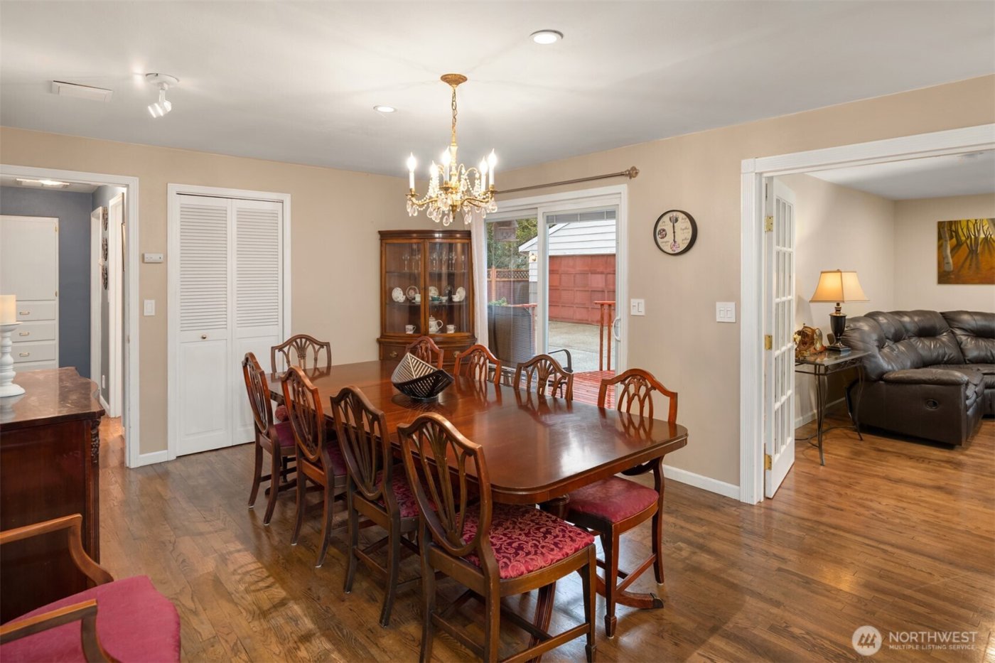 16534 4th Avenue S, Burien, WA 98148