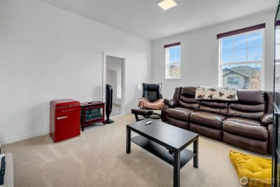 9327 Satterlee Avenue SE, Snoqualmie, WA 98065 - Photo 26