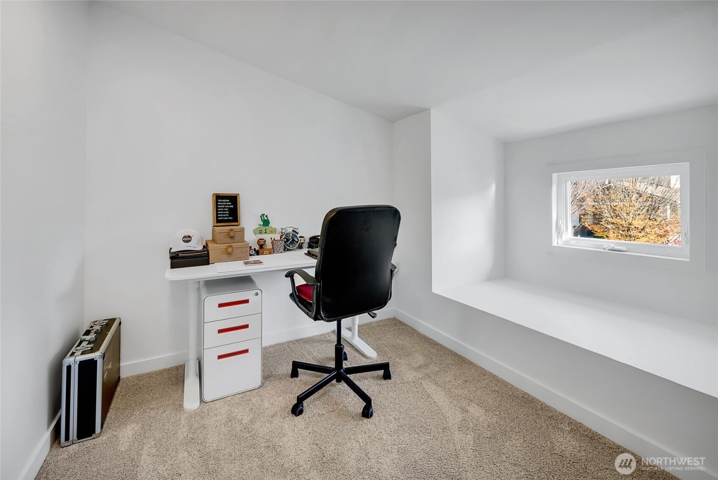 9327 Satterlee Avenue SE, Snoqualmie, WA 98065