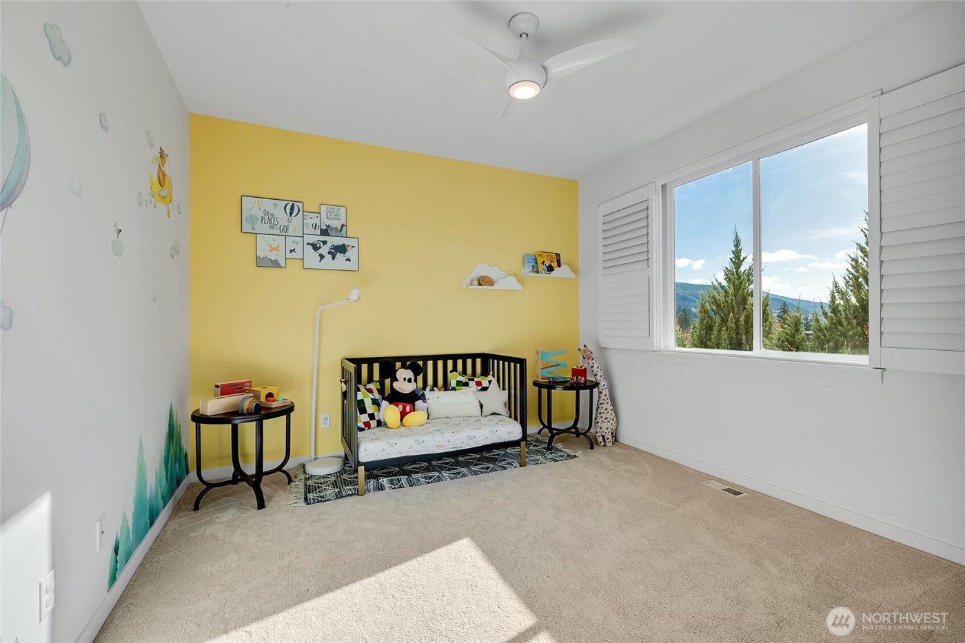 9327 Satterlee Avenue SE, Snoqualmie, WA 98065