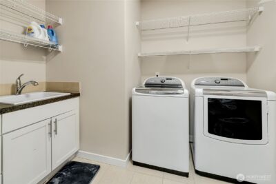 9327 Satterlee Avenue SE, Snoqualmie, WA 98065 - Photo 31