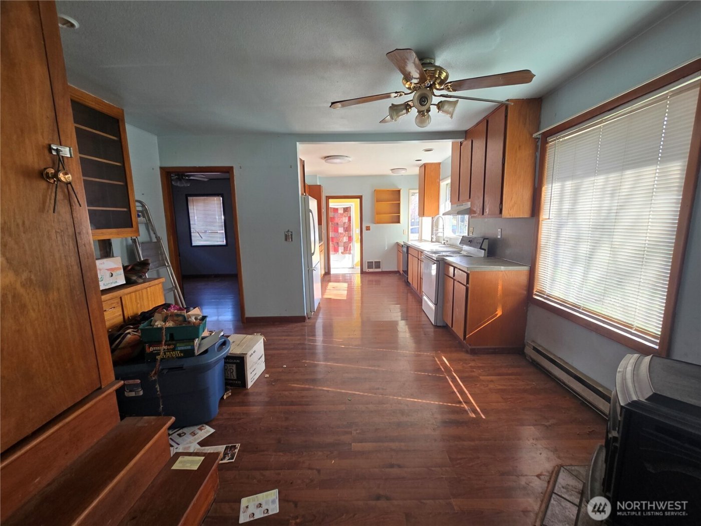 602 18th Avenue , Longview, WA 98632