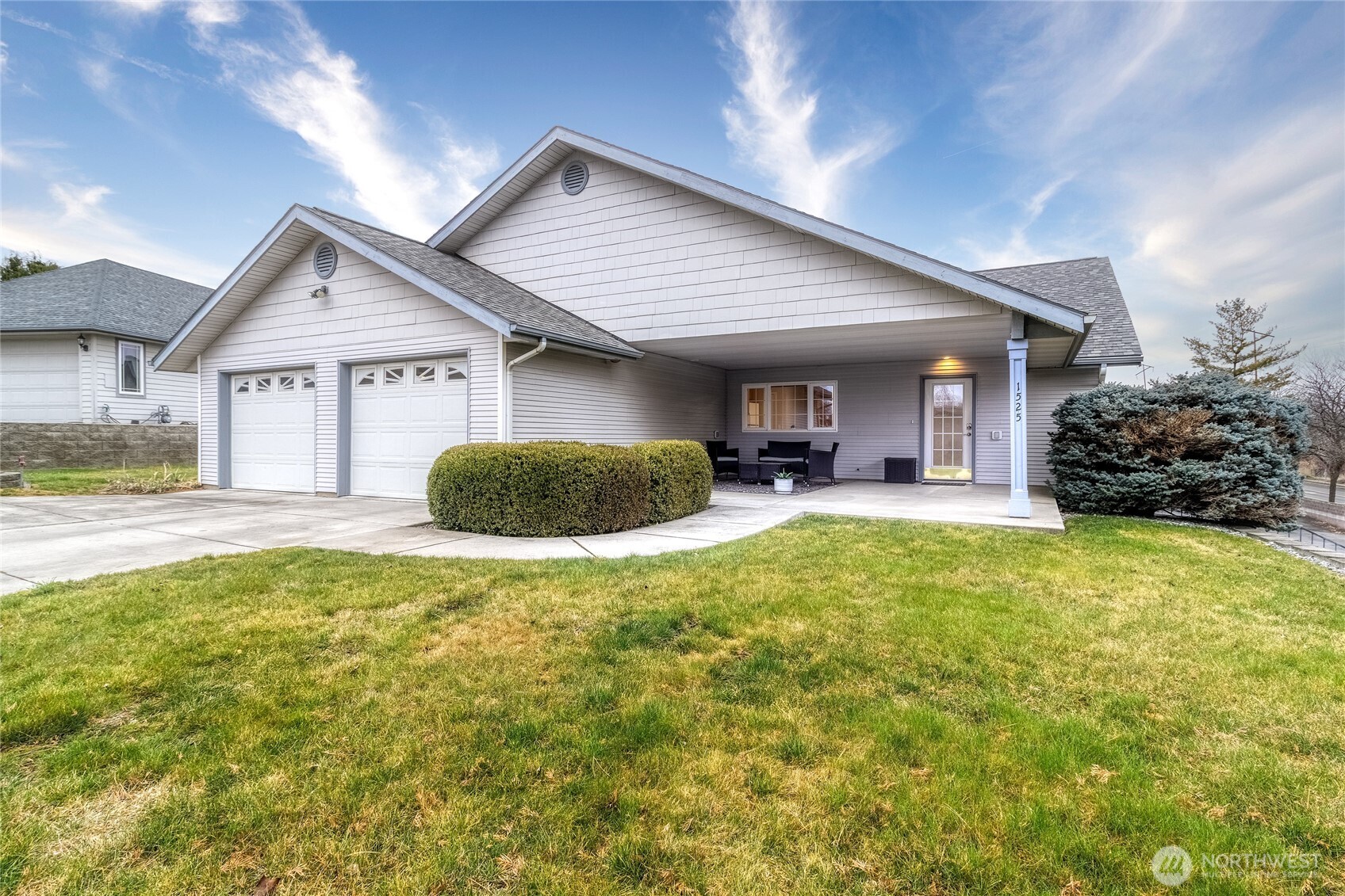 1525 SE Valley View Terrace , College Place, WA 99324