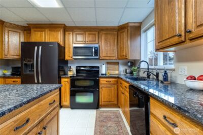 1525 SE Valley View Terrace , College Place, WA 99324 - Photo 6