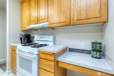 1525 SE Valley View Terrace , College Place, WA 99324 - Photo 9