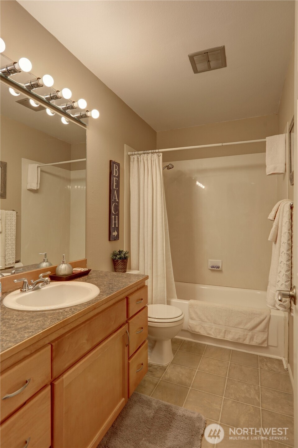 7924 212th Street SW #305, Edmonds, WA 98026