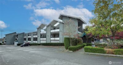 7924 212th Street SW #305, Edmonds, WA 98026 - Photo 2