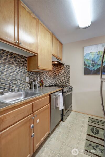 7924 212th Street SW #305, Edmonds, WA 98026 - Photo 5