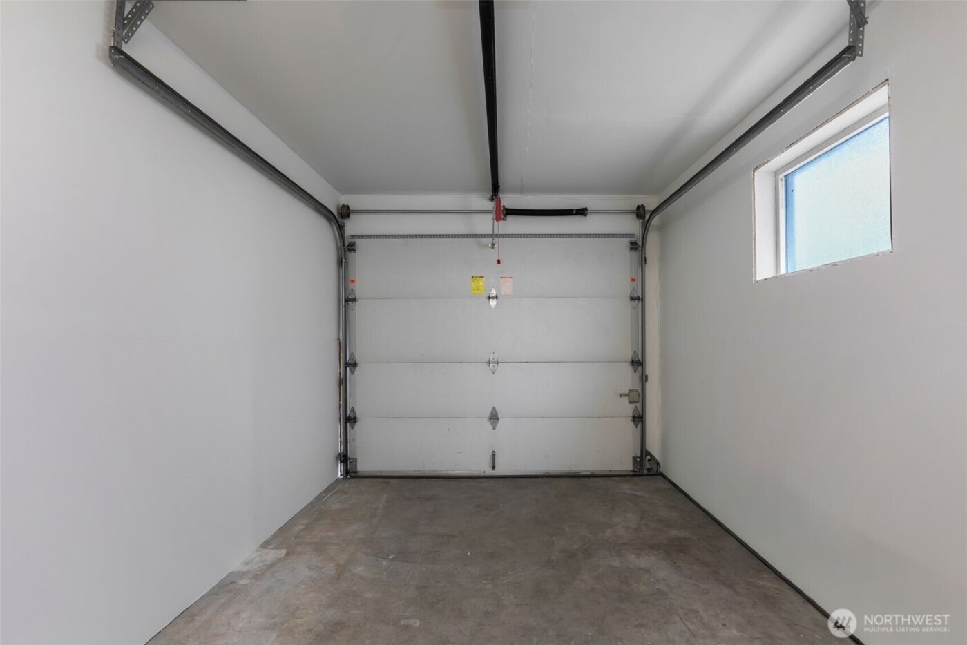 910 N 74th Street , Seattle, WA 98103