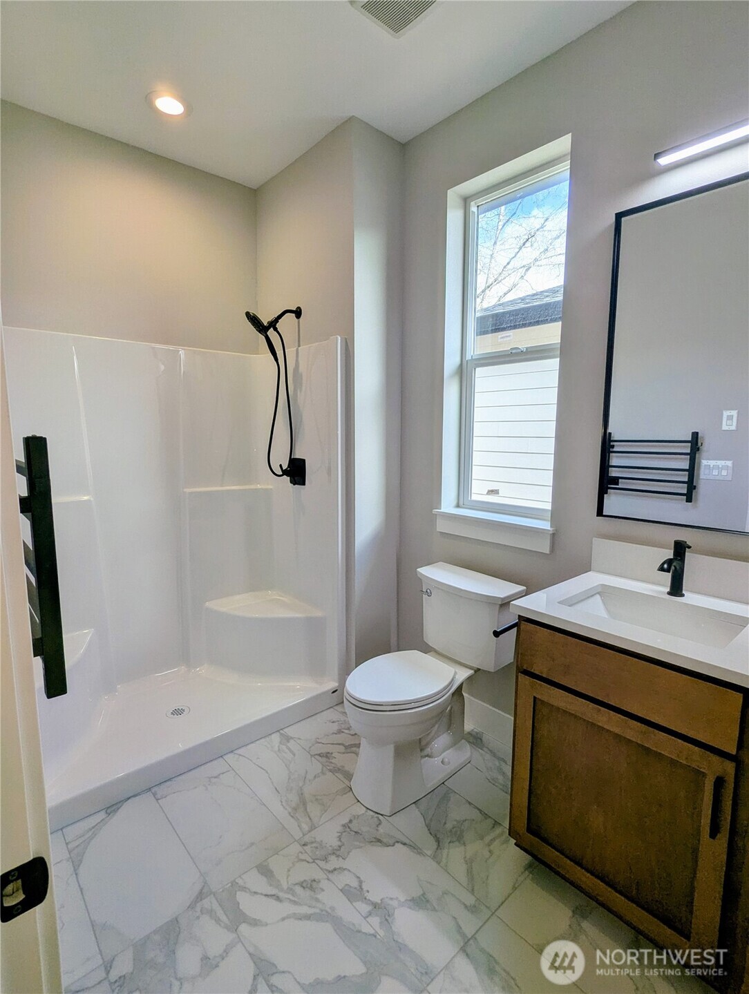 807 NE 357th Street , Ocean Park, WA 98640