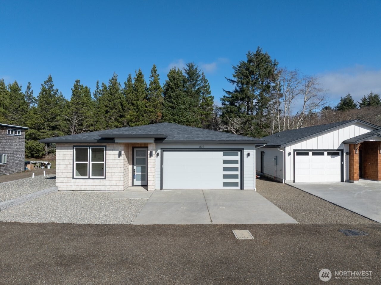 807 NE 357th Street , Ocean Park, WA 98640