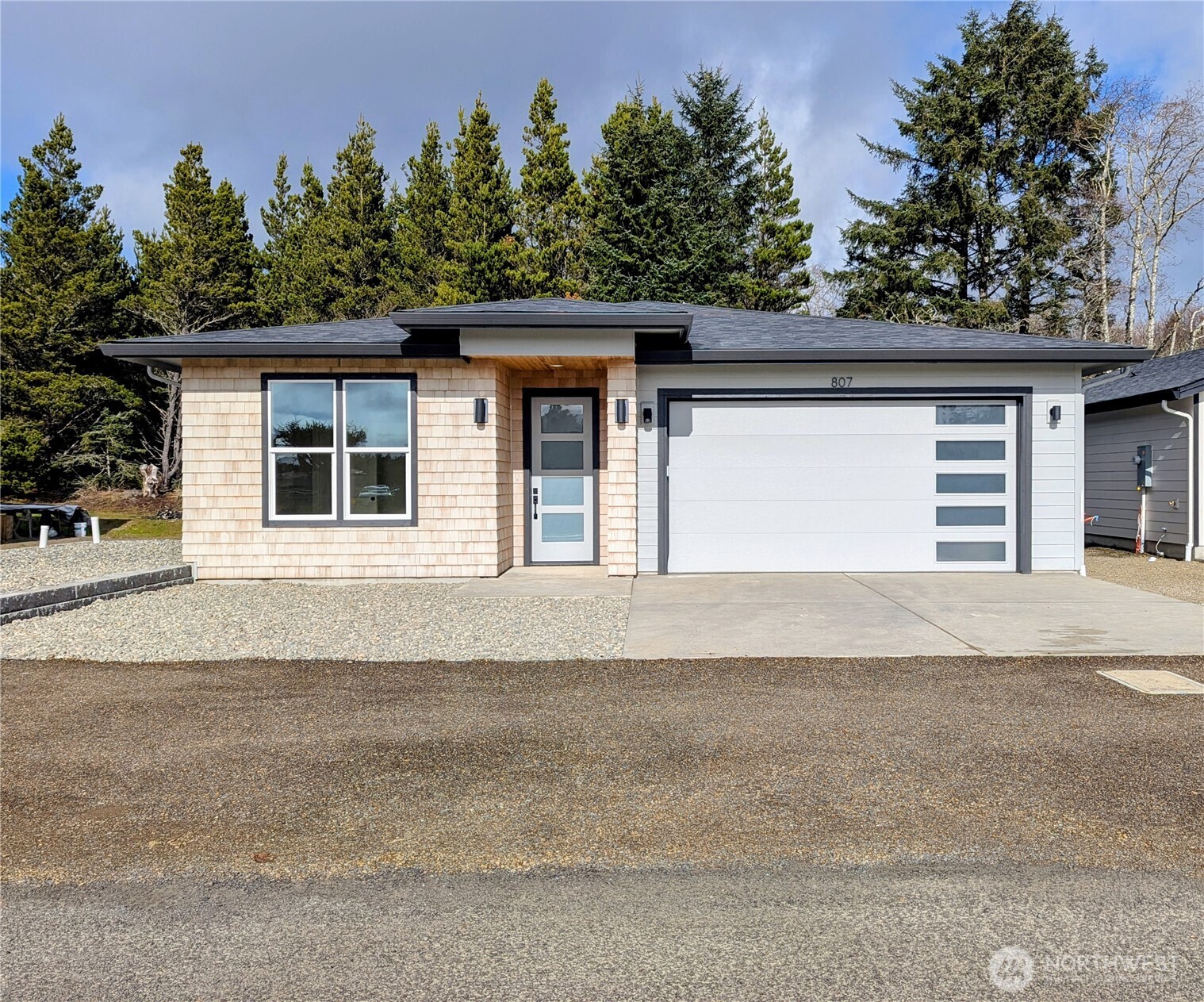807 NE 357th Street , Ocean Park, WA 98640