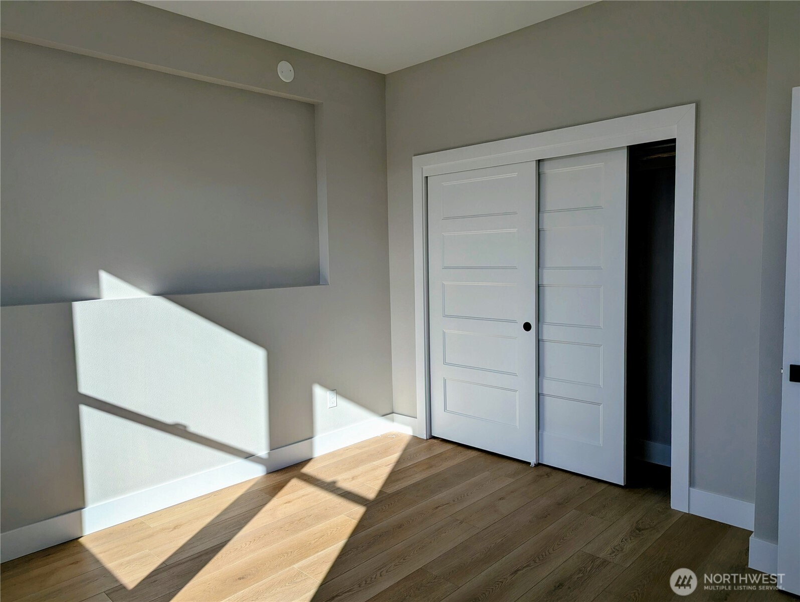 807 NE 357th Street , Ocean Park, WA 98640