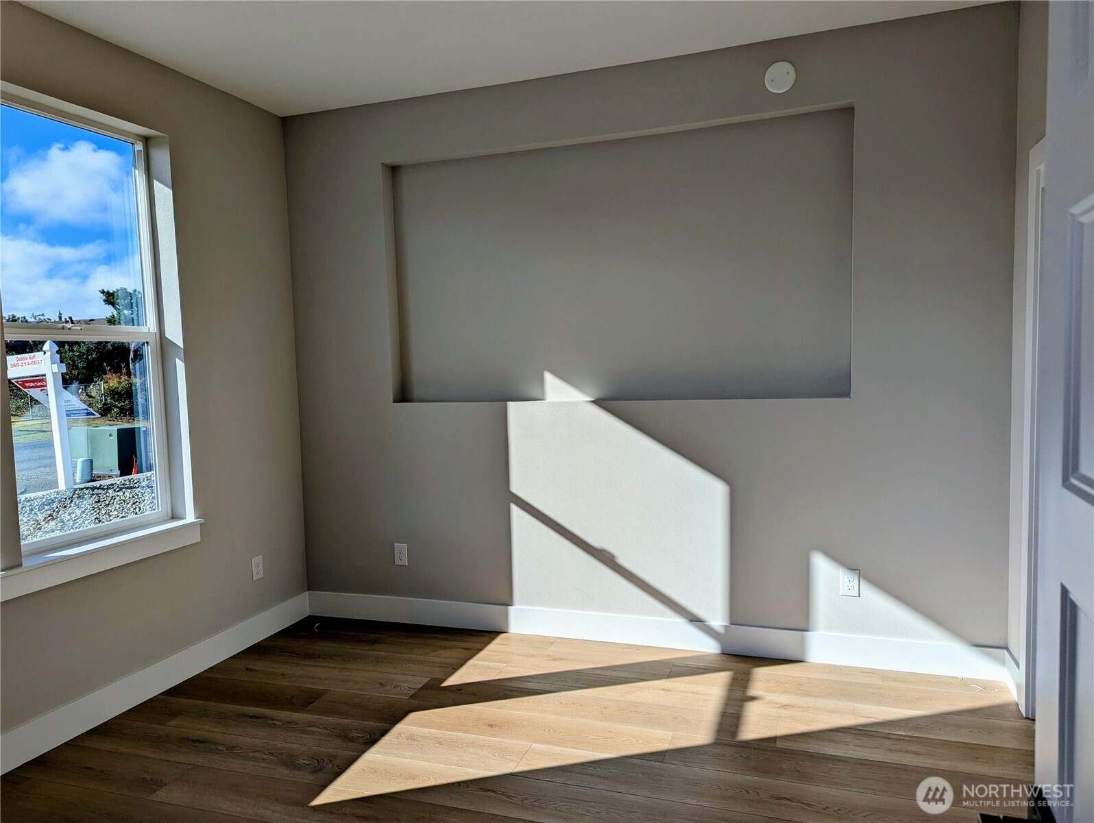 807 NE 357th Street , Ocean Park, WA 98640