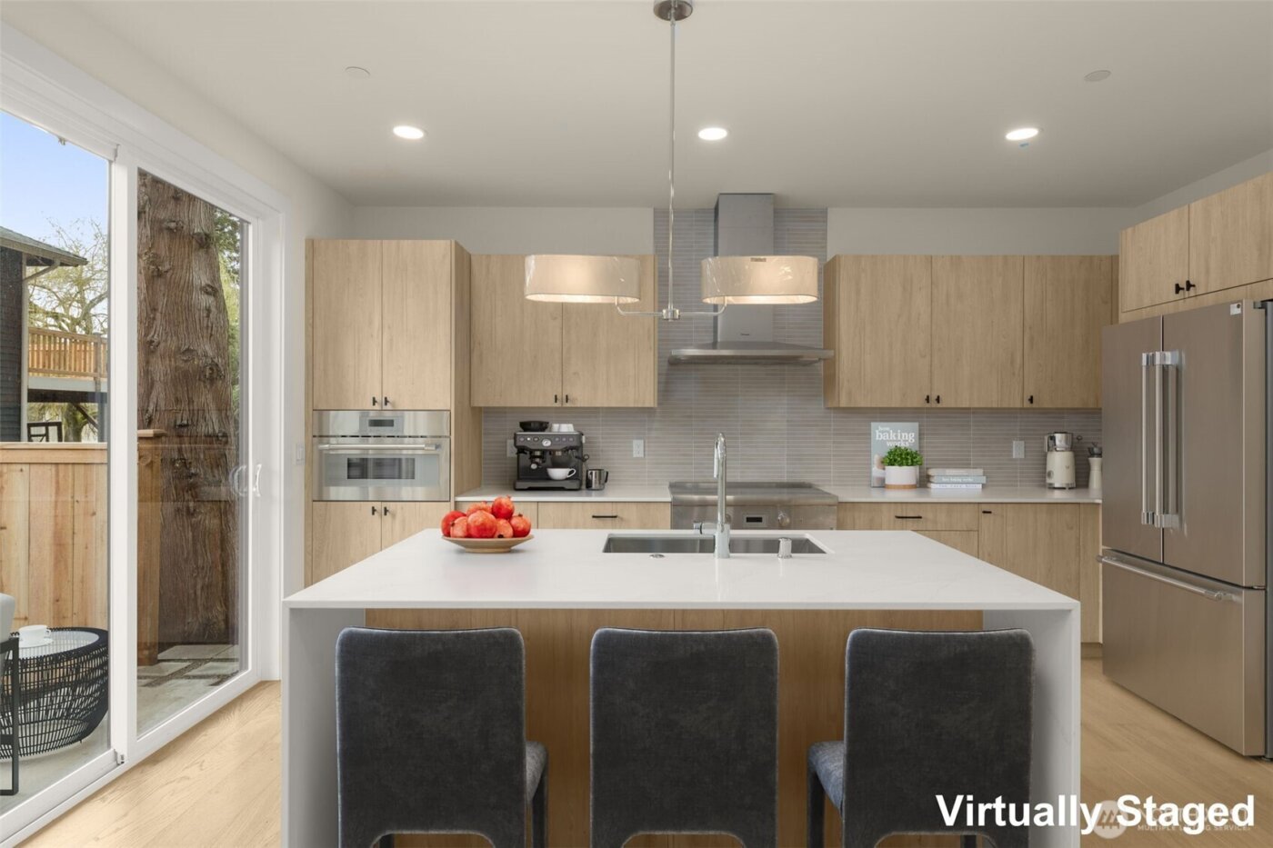 11417 NE 91st Street , Kirkland, WA 98033