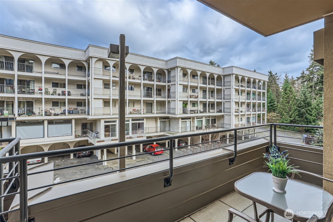 10047 Main Street #206, Bellevue, WA 98004