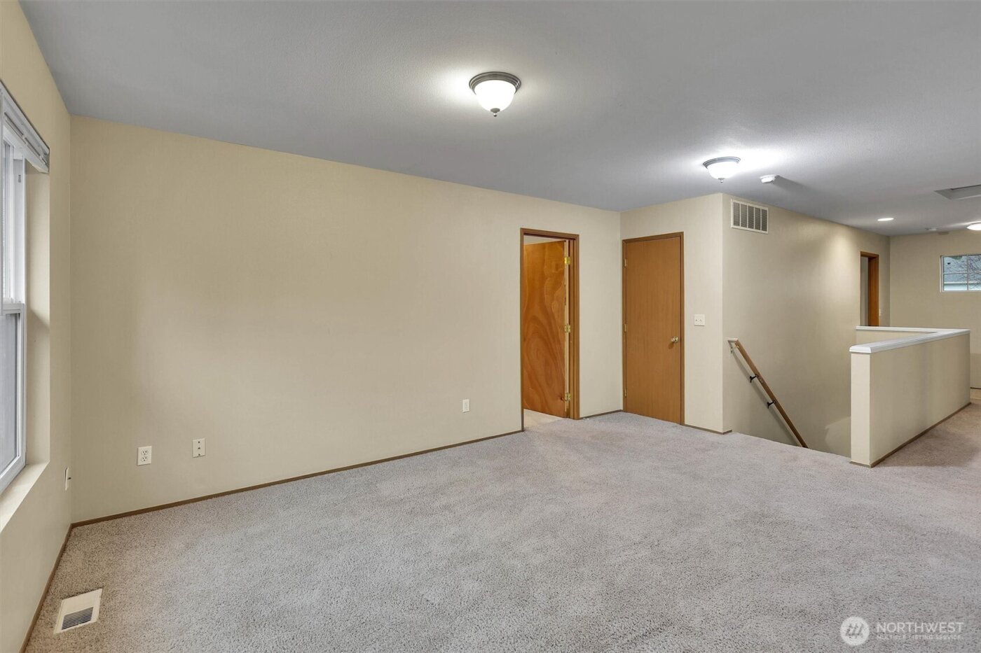 831 SW 364th Place , Federal Way, WA 98023