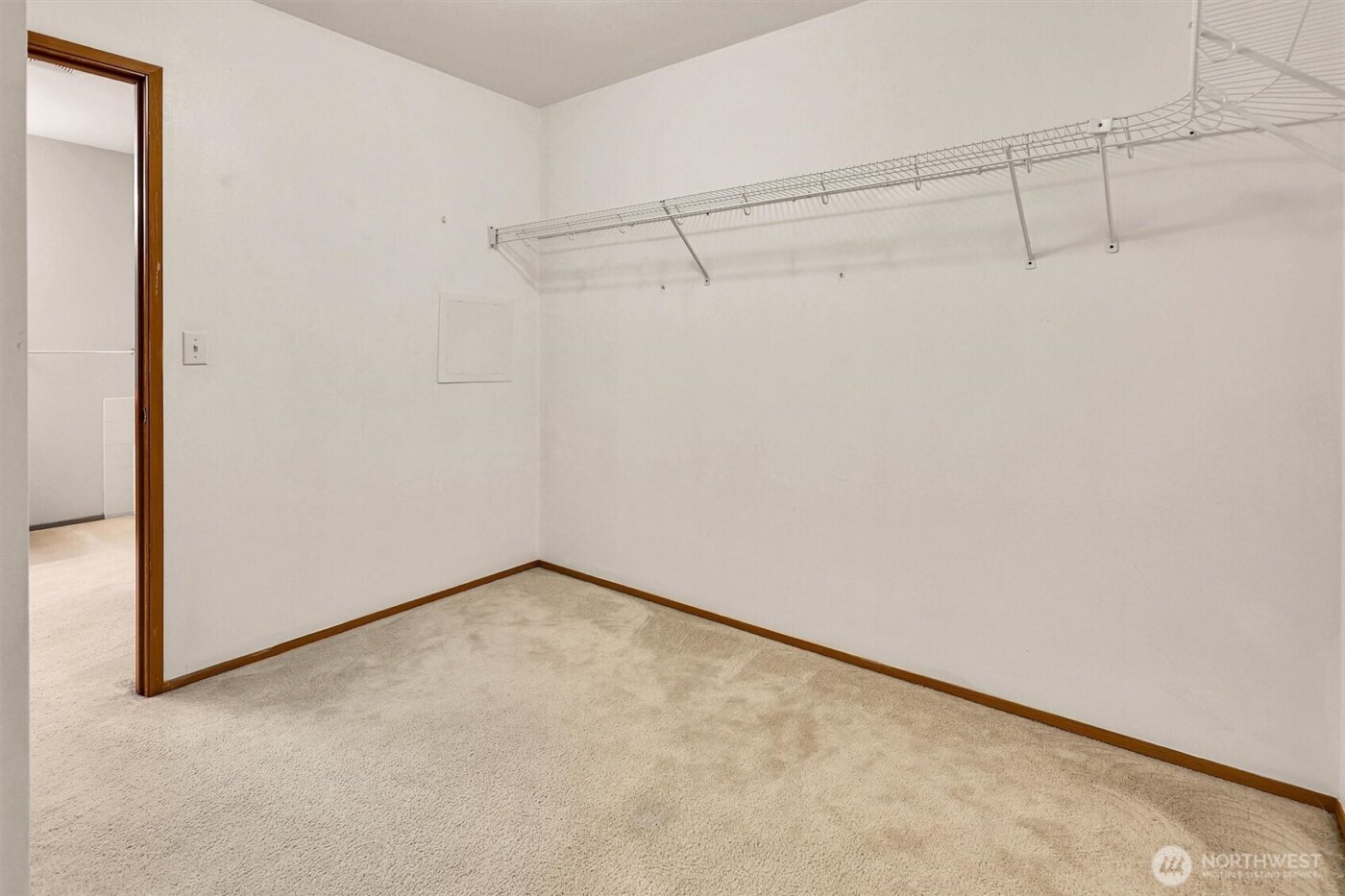 831 SW 364th Place , Federal Way, WA 98023