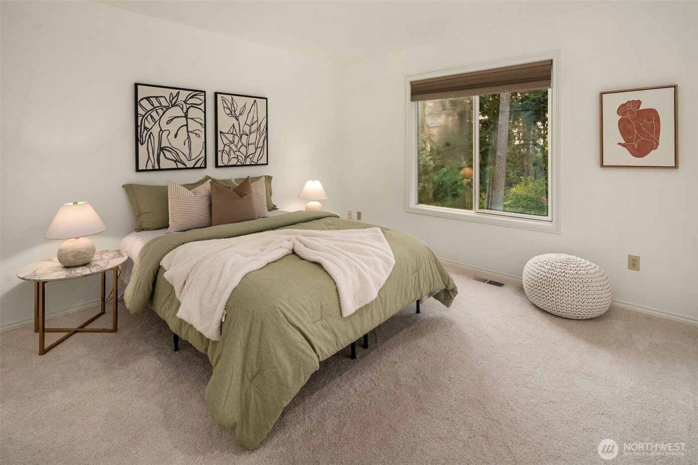 16707 NE 124th Street , Redmond, WA 98052