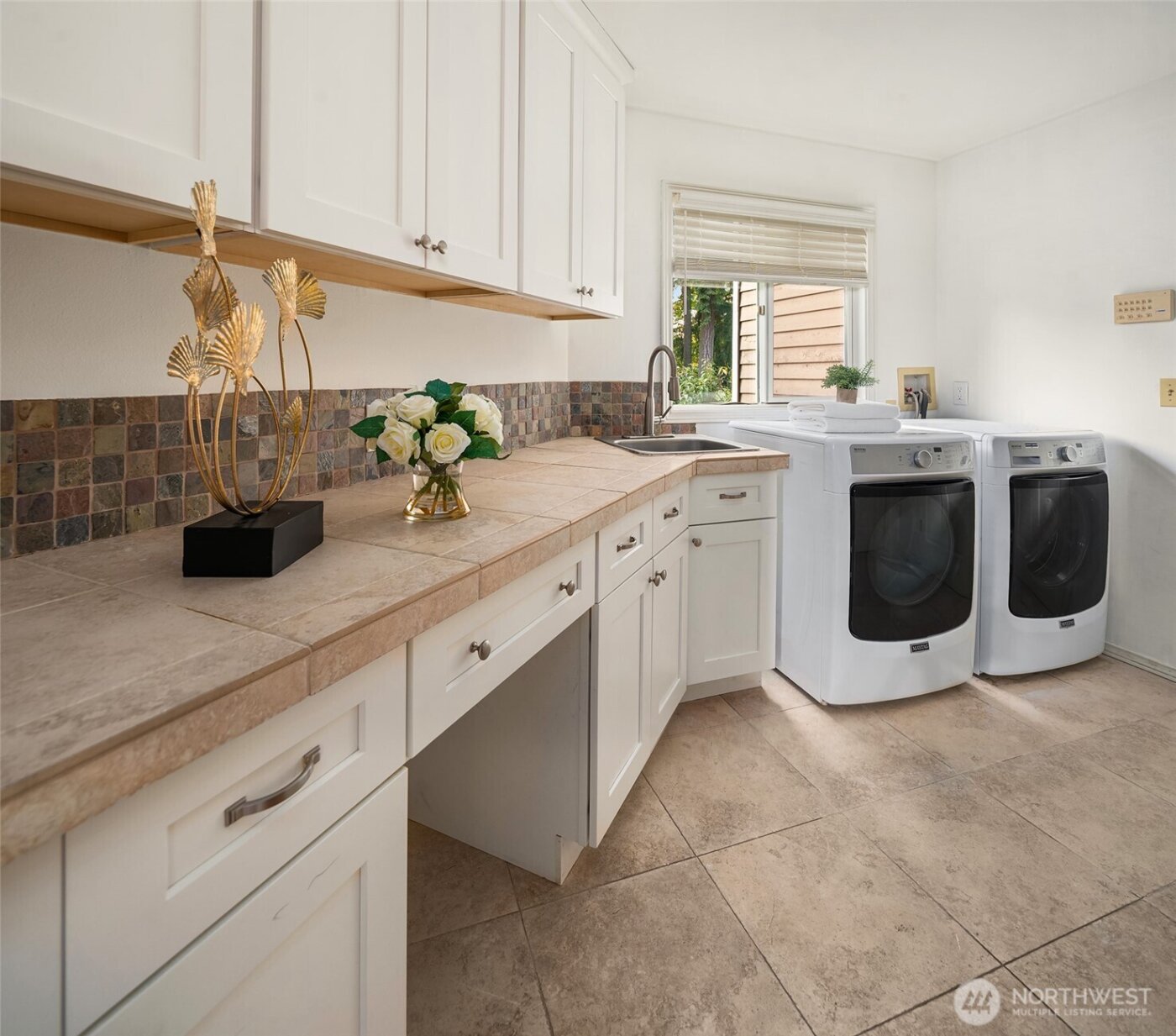 16707 NE 124th Street , Redmond, WA 98052