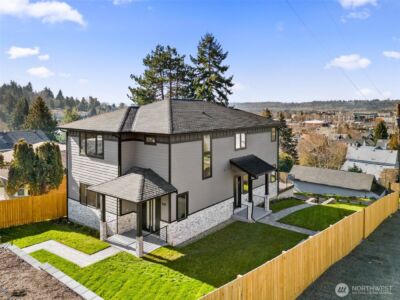437 Hazel Avenue N, Kent, WA 98030