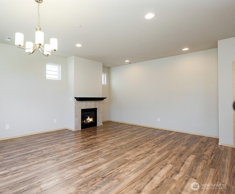 1033 Banyan Street , Bremerton, WA 98310